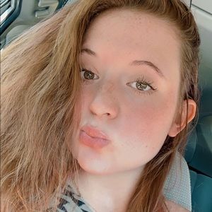 Meet your Posher, Charlotte